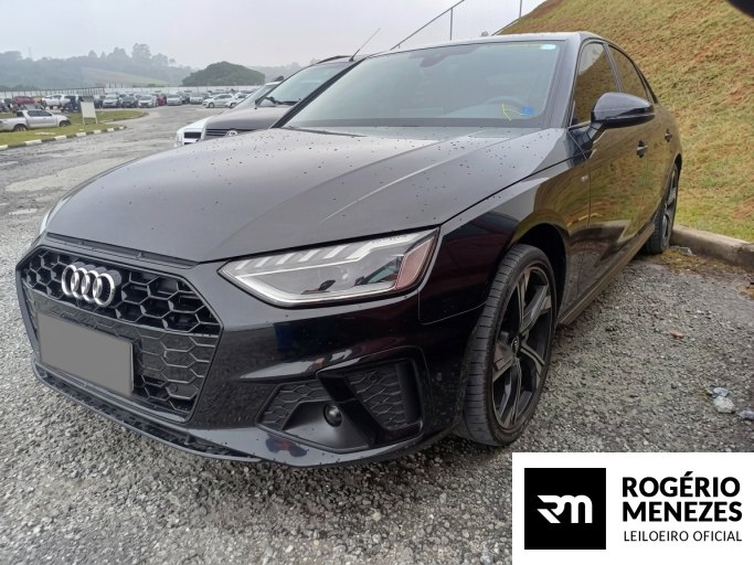 AUDI A4 22/23