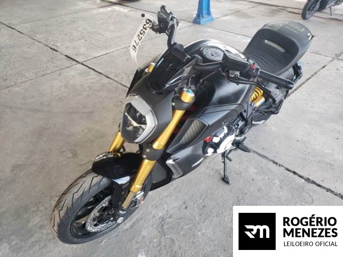 DUCATI DIAVEL 20/20